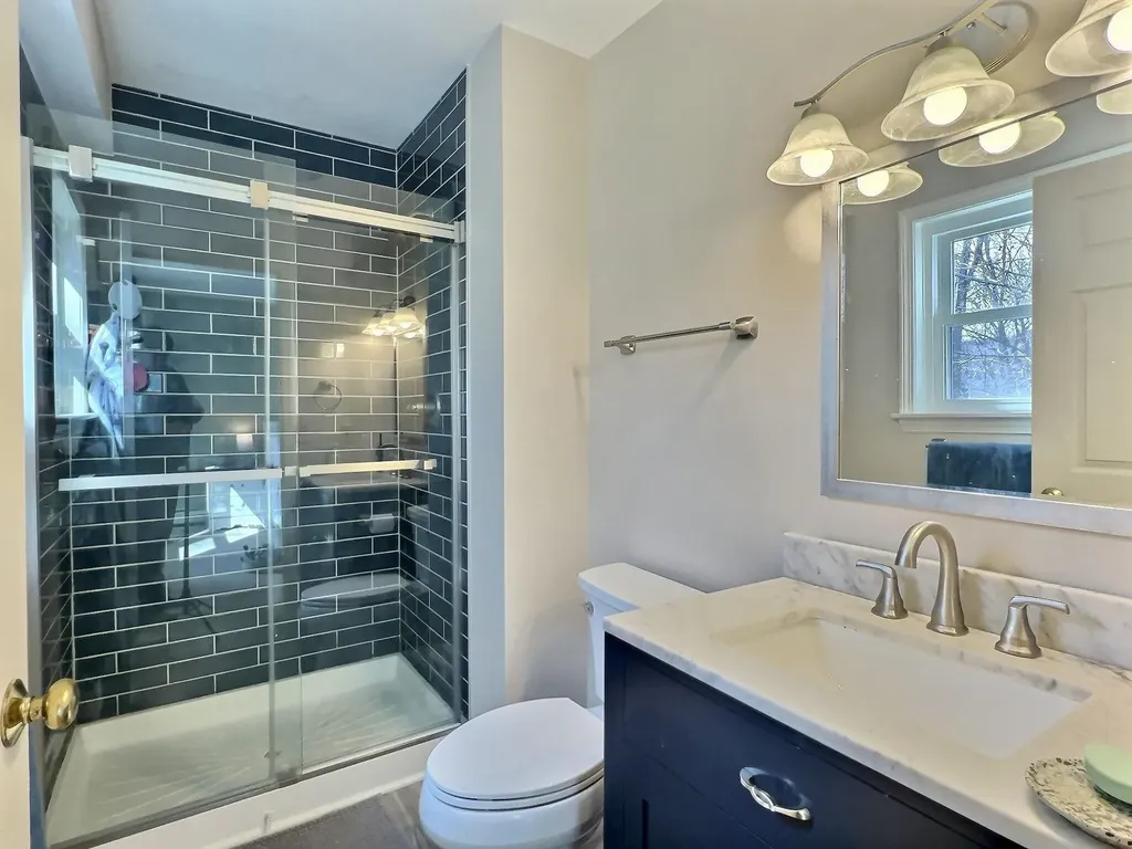 40 Wolf Road Lebanon NH 03766