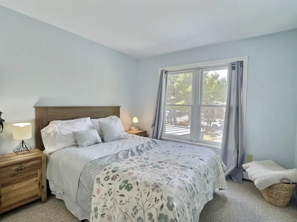 40 Wolf Road Lebanon NH 03766