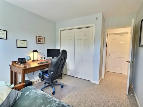 40 Wolf Road Lebanon NH 03766