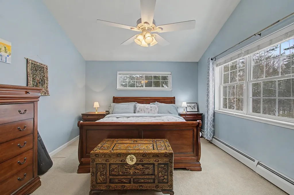 1 Cedar Court Essex VT 05452
