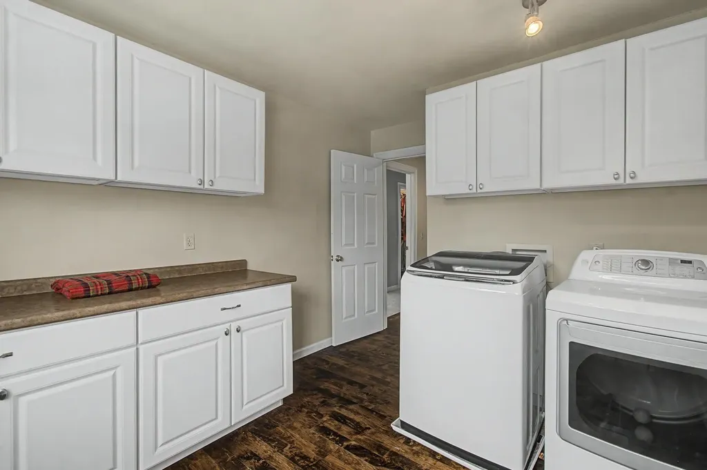 1 Cedar Court Essex VT 05452