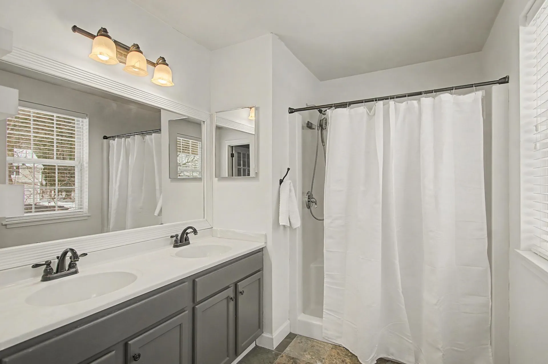 1 Cedar Court Essex VT 05452