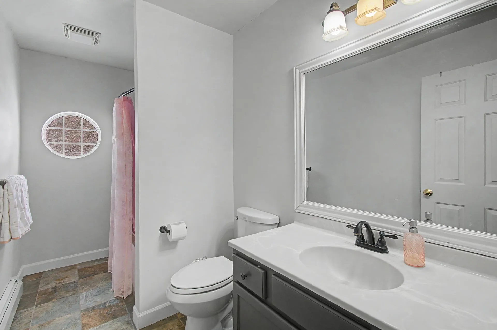 1 Cedar Court Essex VT 05452
