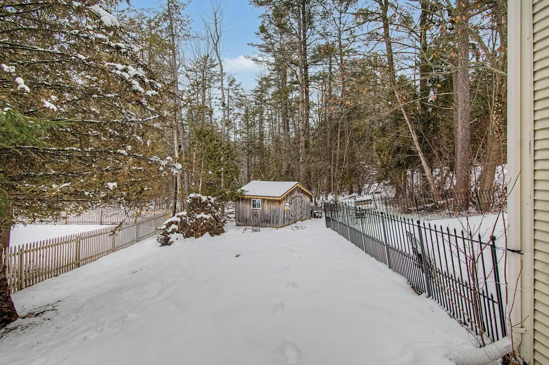 1 Cedar Court Essex VT 05452