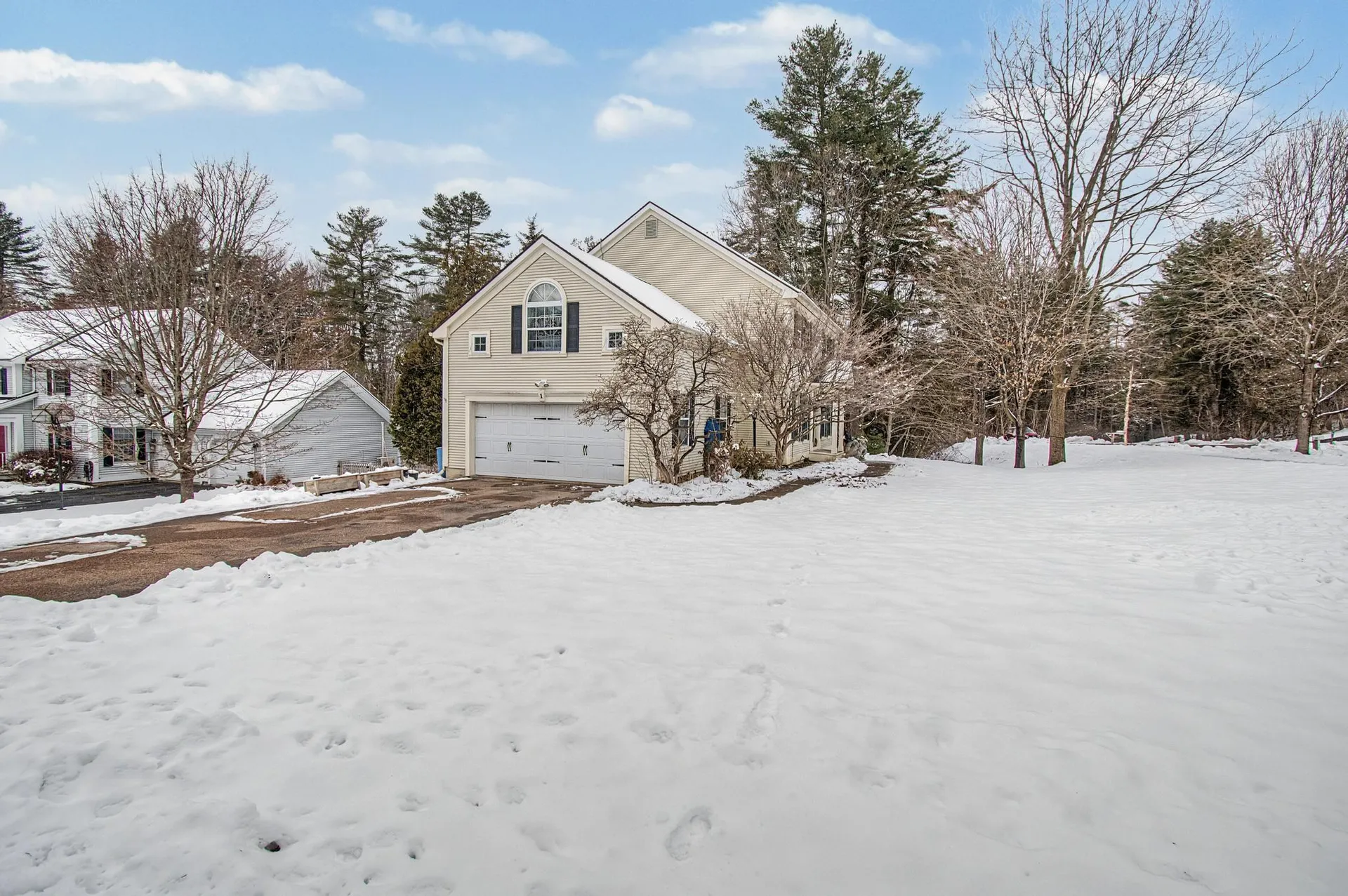 1 Cedar Court Essex VT 05452