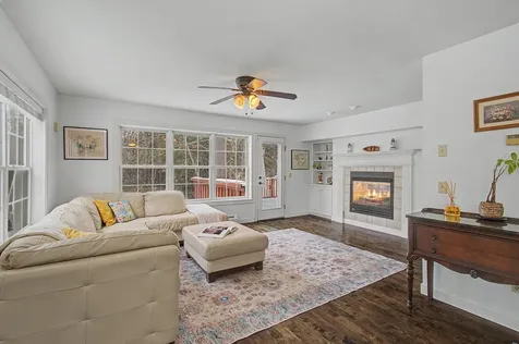 1 Cedar Court Essex VT 05452