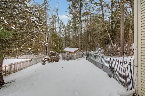 1 Cedar Court Essex VT 05452
