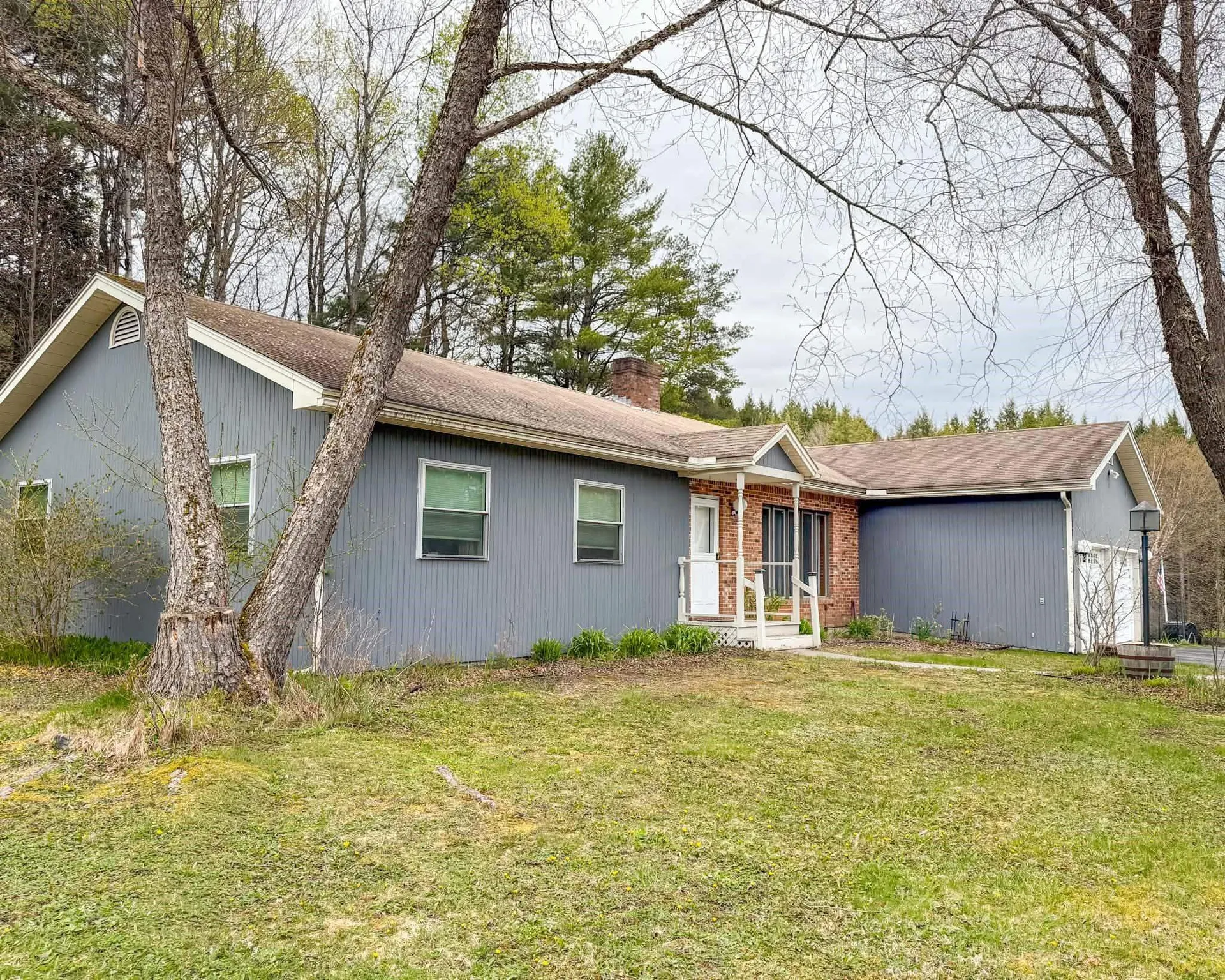 394 Farmer Drive St. Johnsbury VT 05819