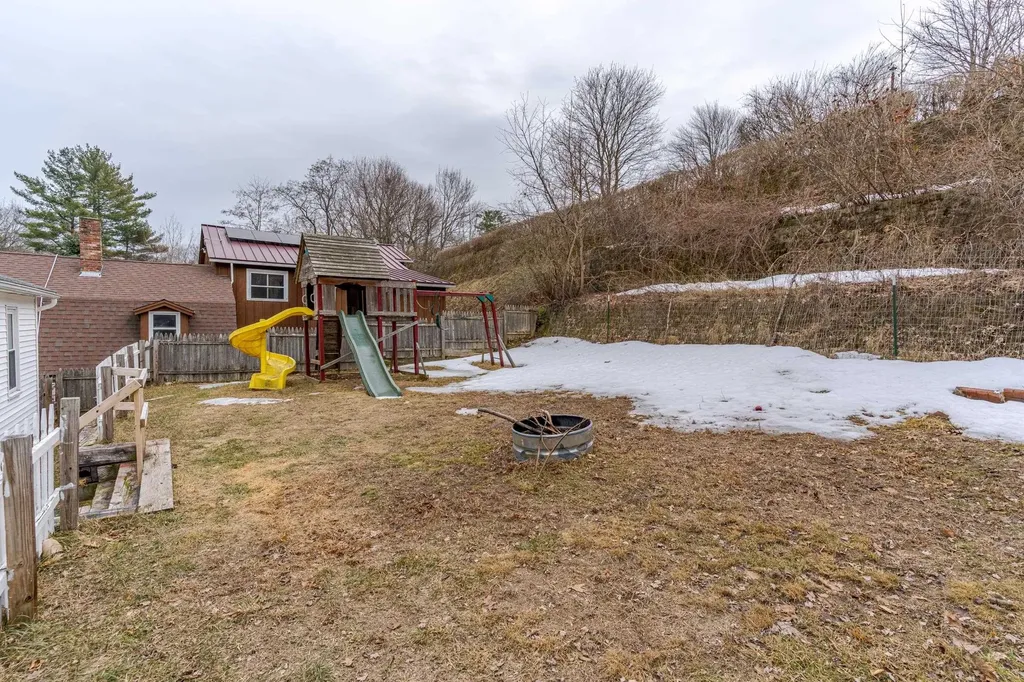 37 Glen Street Sanford ME 04073