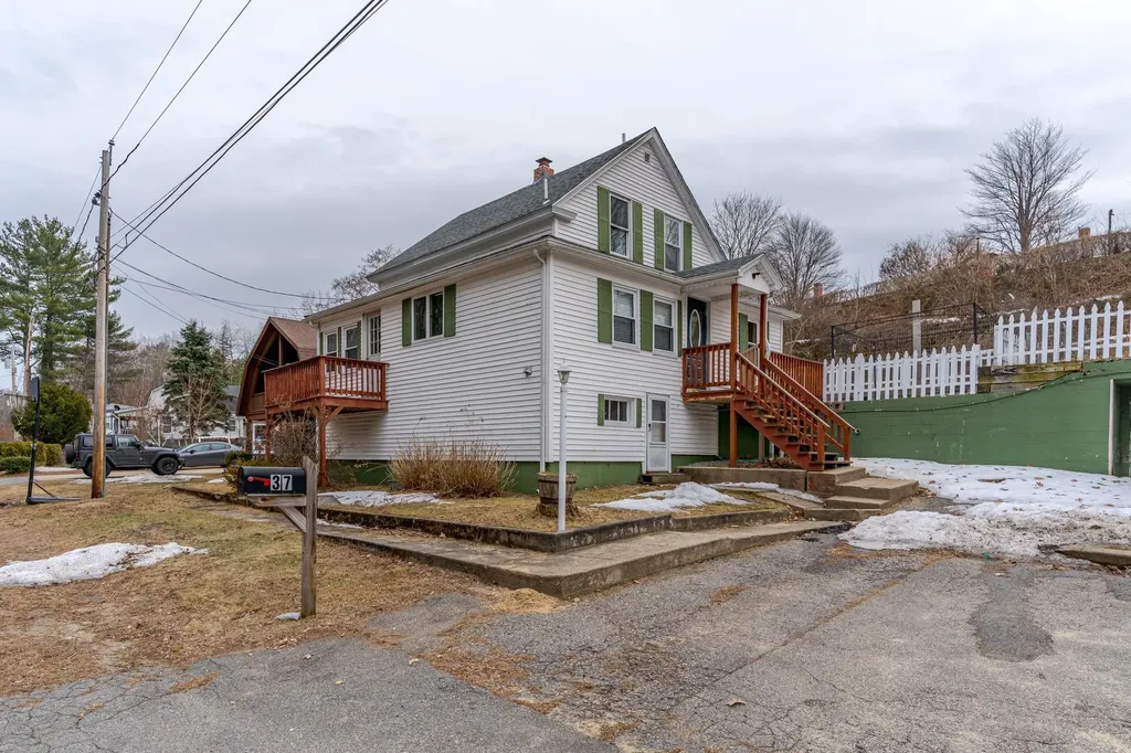 37 Glen Street Sanford ME 04073