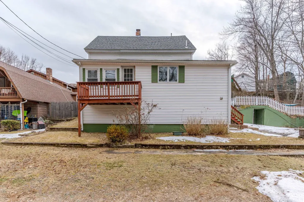 37 Glen Street Sanford ME 04073