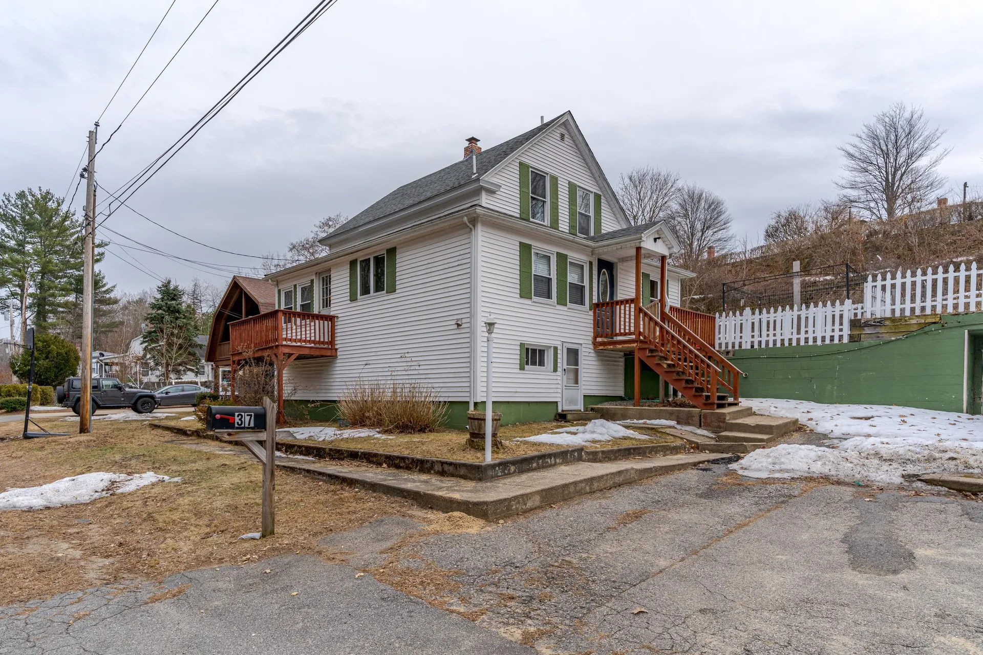 37 Glen Street Sanford ME 04073