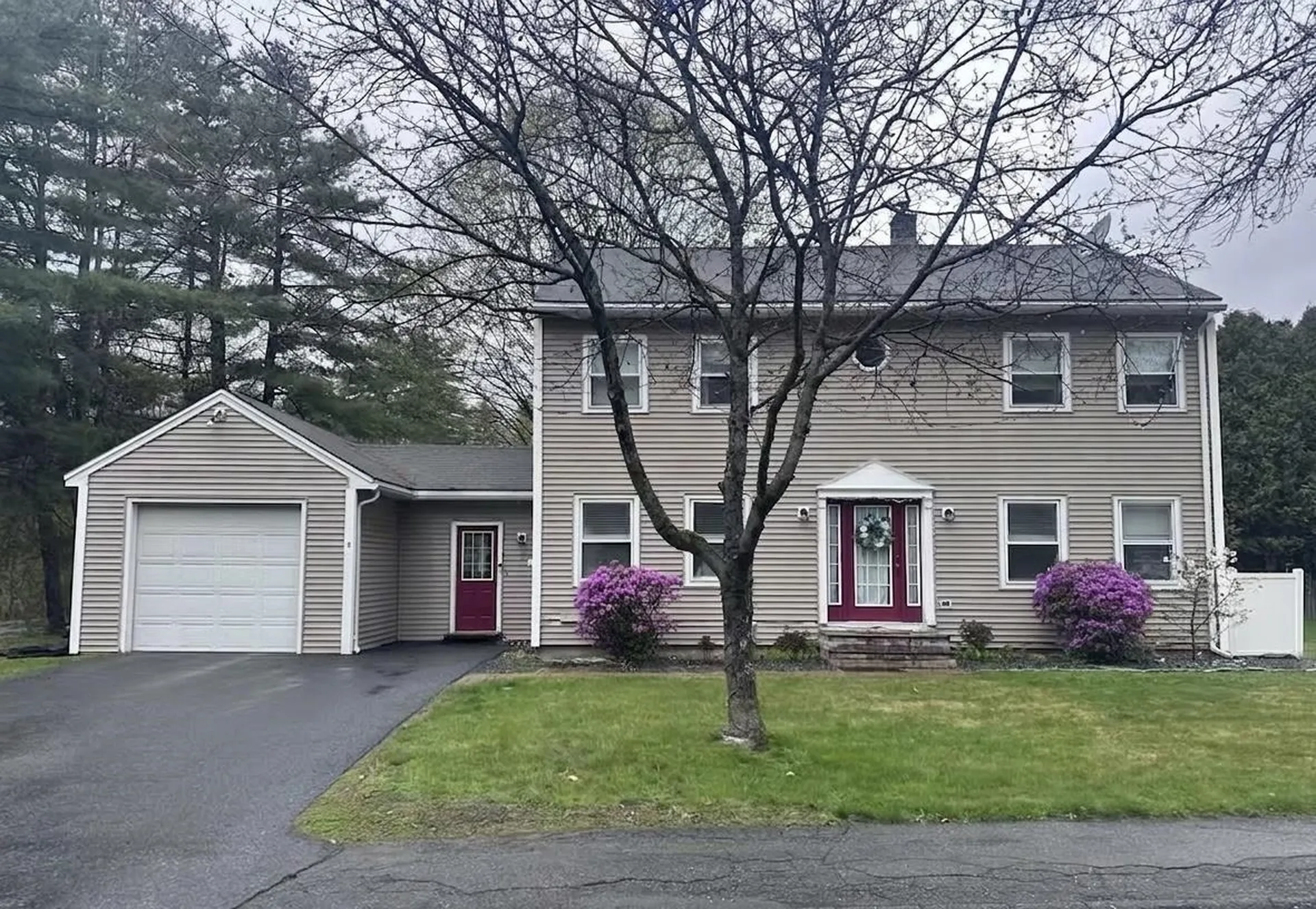 5 Carlton Drive Lebanon NH 03784