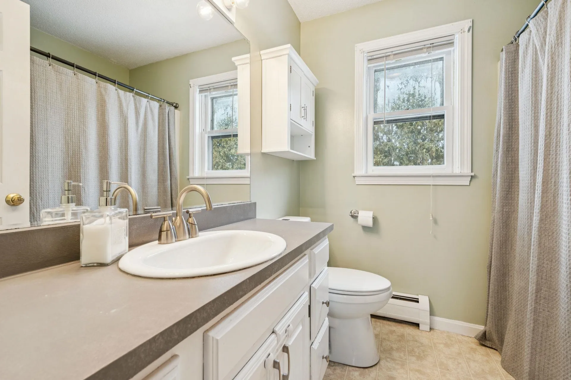 5 Carlton Drive Lebanon NH 03784