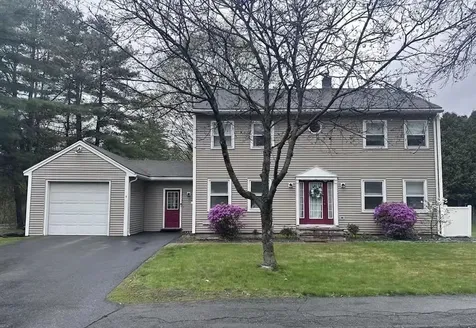 5 Carlton Drive Lebanon NH 03784