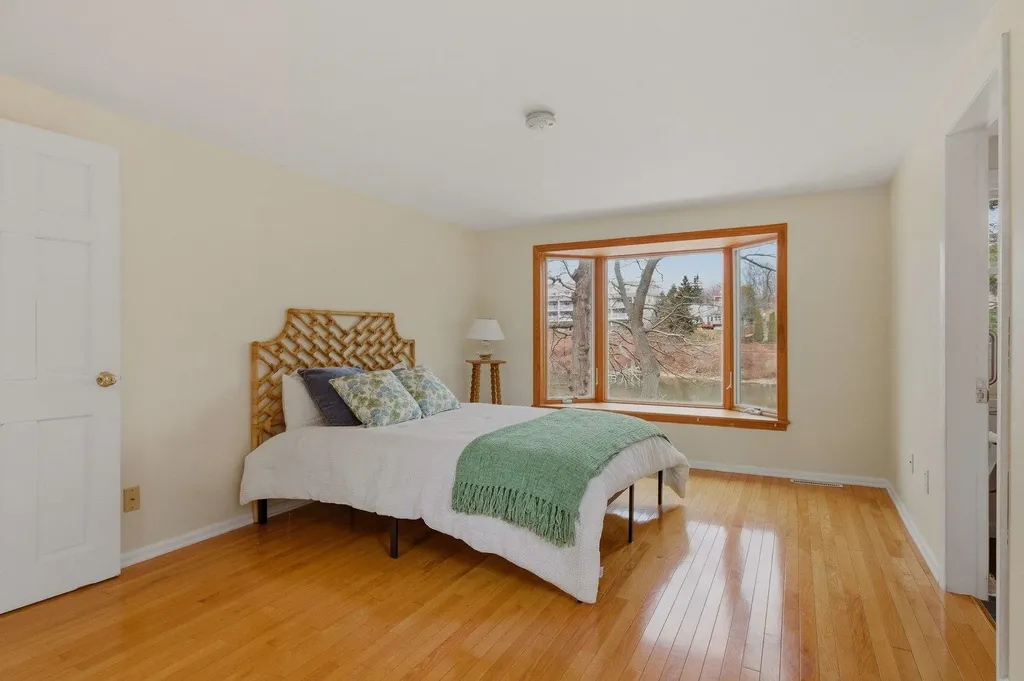 20 Mendum Avenue Kittery ME 03904