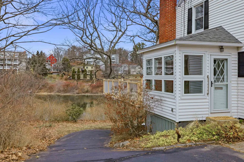 20 Mendum Avenue Kittery ME 03904