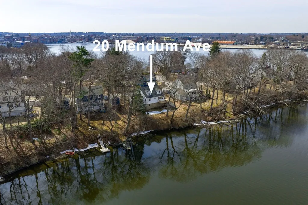 20 Mendum Avenue Kittery ME 03904