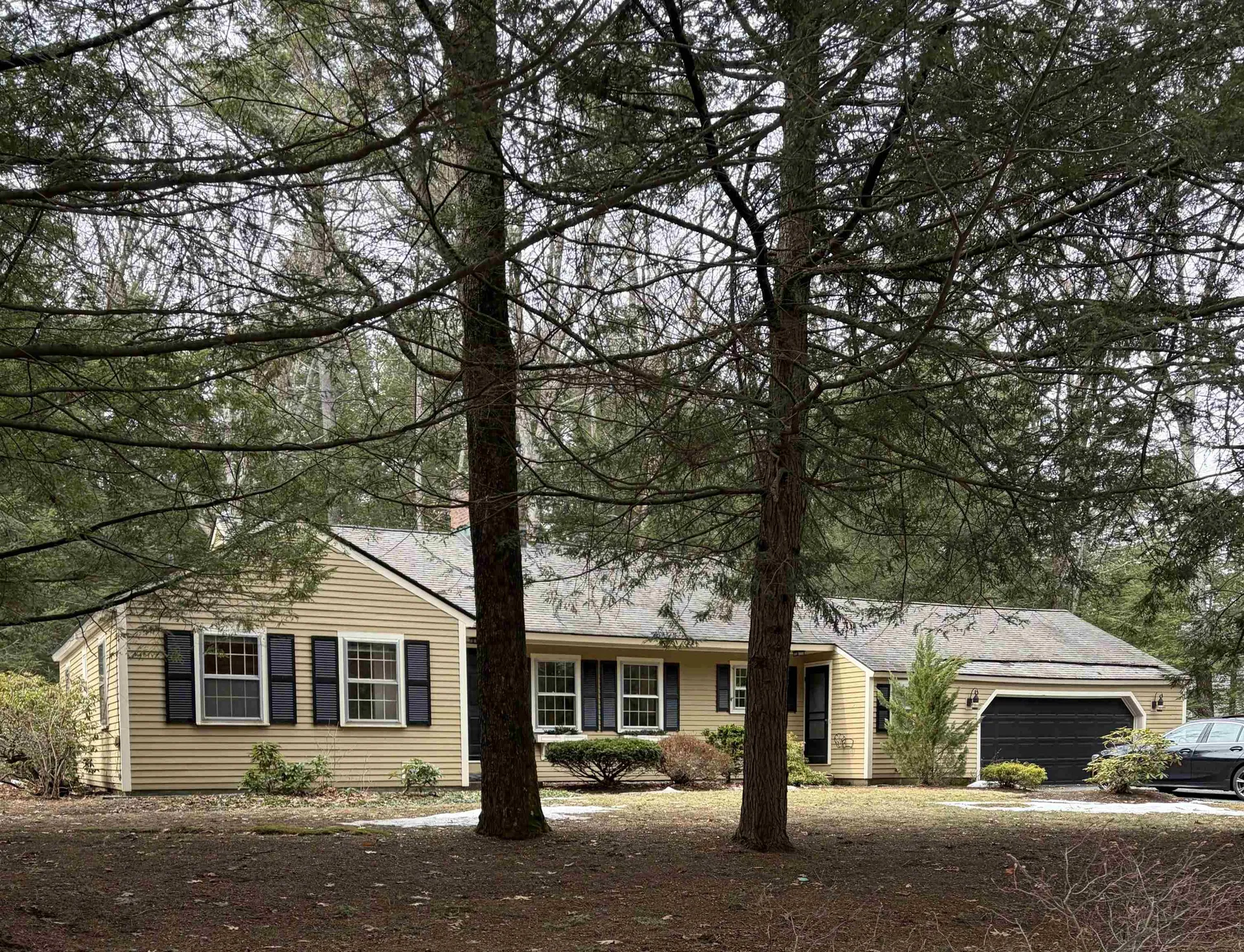 28 Wendover Way Bedford NH 03110