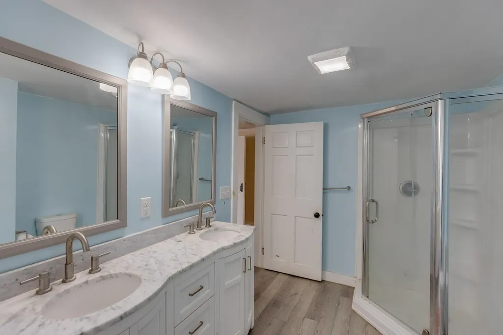 60 Winona Road Meredith NH 03253