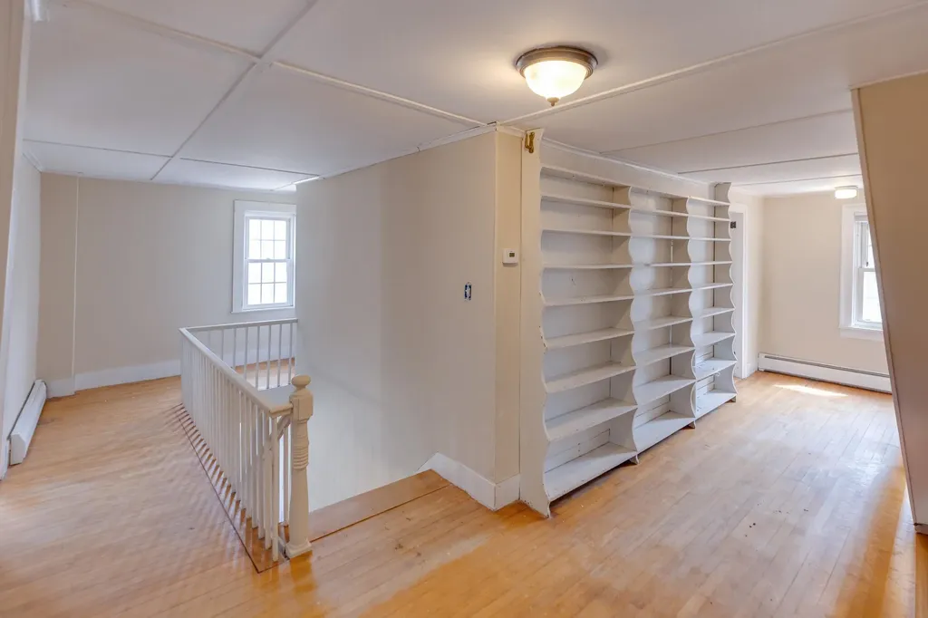 60 Winona Road Meredith NH 03253