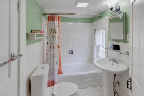 60 Winona Road Meredith NH 03253