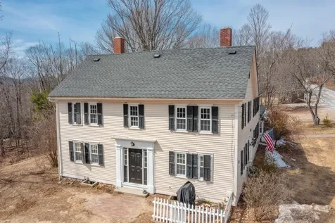 60 Winona Road Meredith NH 03253