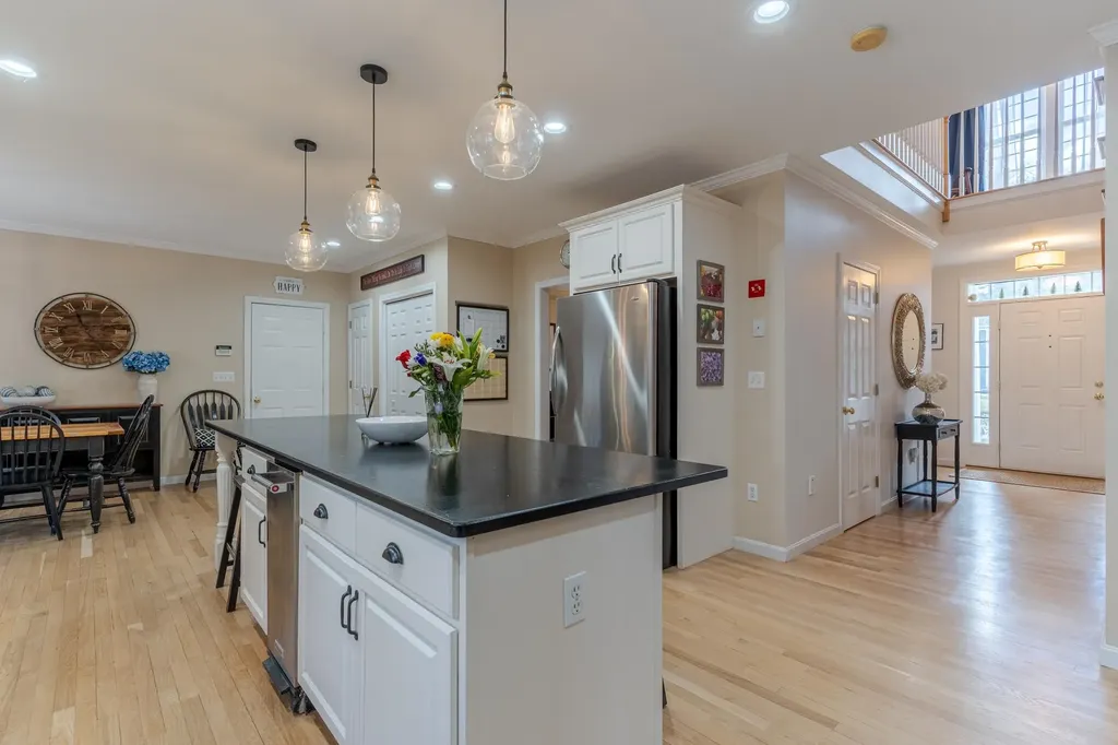 5 Blackford Drive Exeter NH 03833