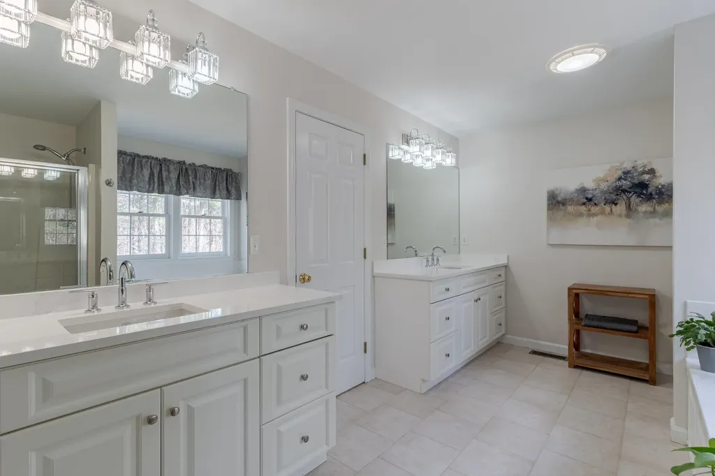 5 Blackford Drive Exeter NH 03833