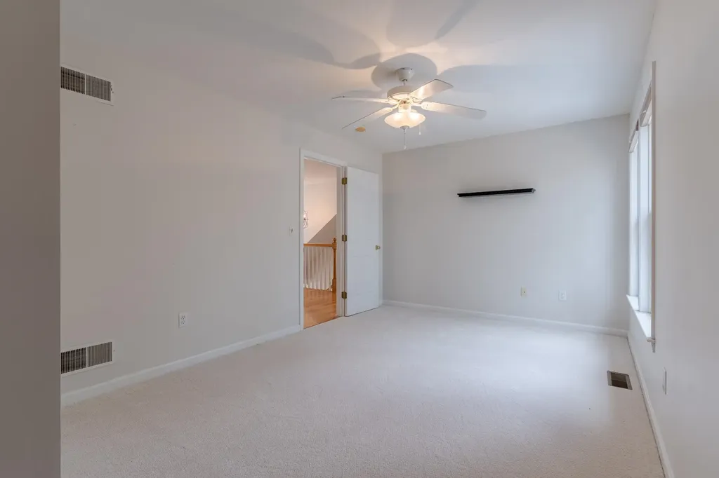 5 Blackford Drive Exeter NH 03833