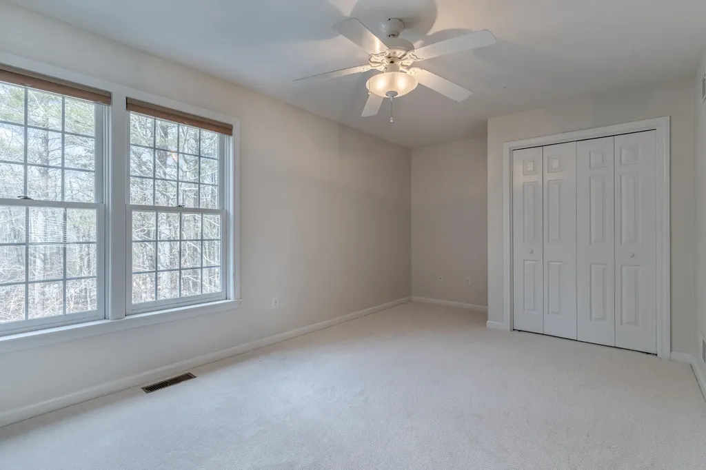 5 Blackford Drive Exeter NH 03833