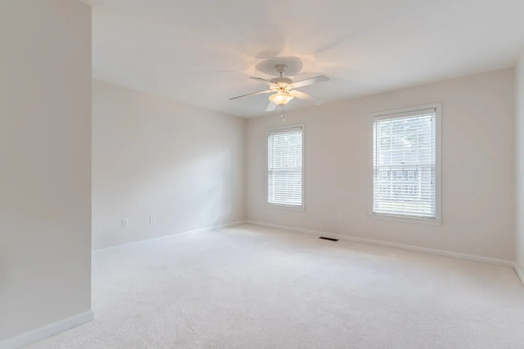 5 Blackford Drive Exeter NH 03833