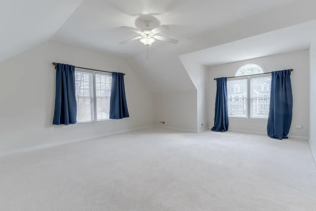 5 Blackford Drive Exeter NH 03833