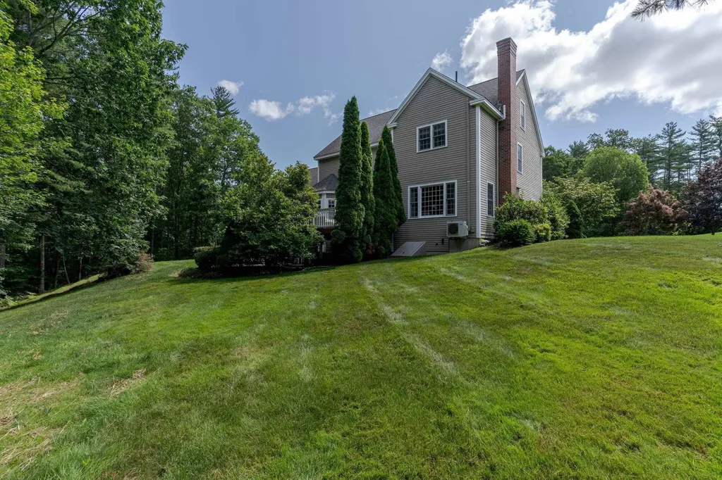 5 Blackford Drive Exeter NH 03833