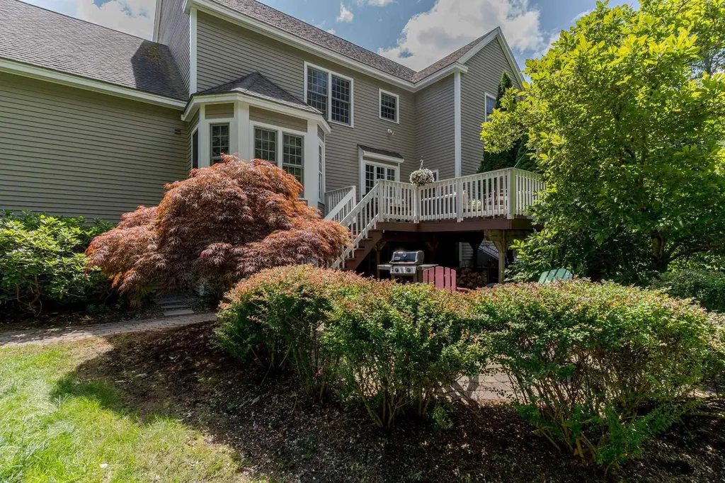 5 Blackford Drive Exeter NH 03833