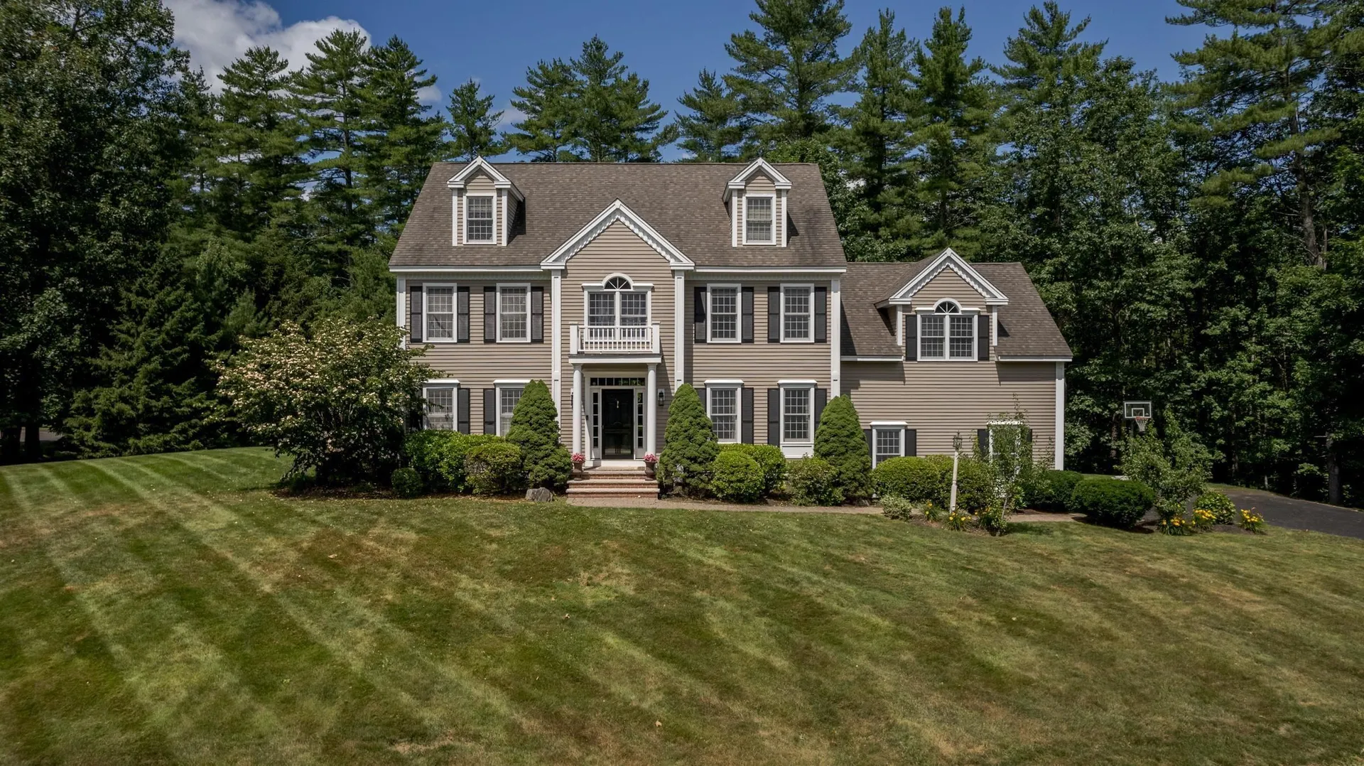 5 Blackford Drive Exeter NH 03833