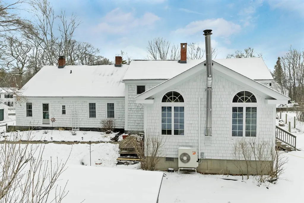 307 Dane Road Center Harbor NH 03226