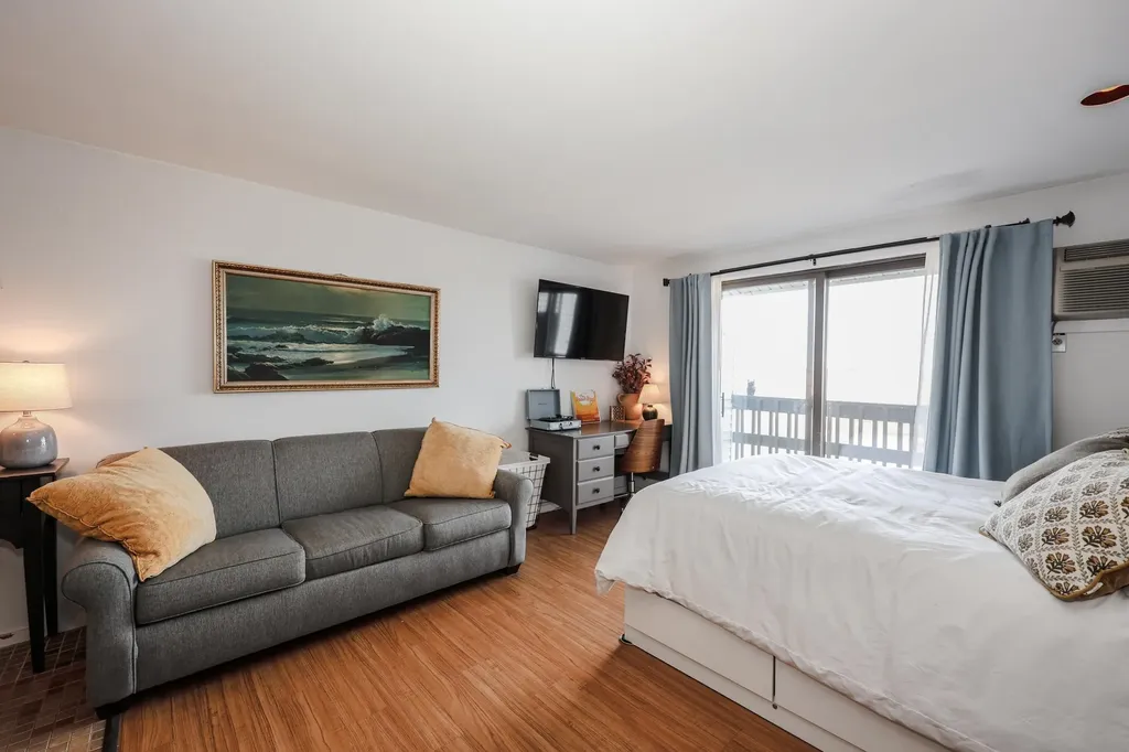 415 Ocean Boulevard Hampton NH 03842