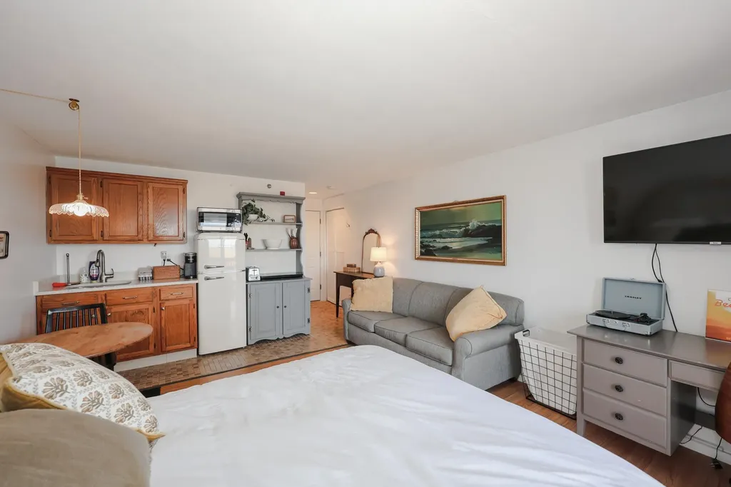 415 Ocean Boulevard Hampton NH 03842