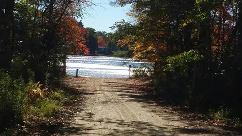 14-077 Deerpoint Drive Hillsborough NH 03244