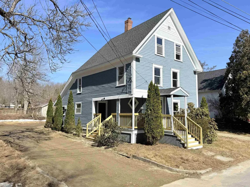 30 Sweatt Street Boscawen NH 03303
