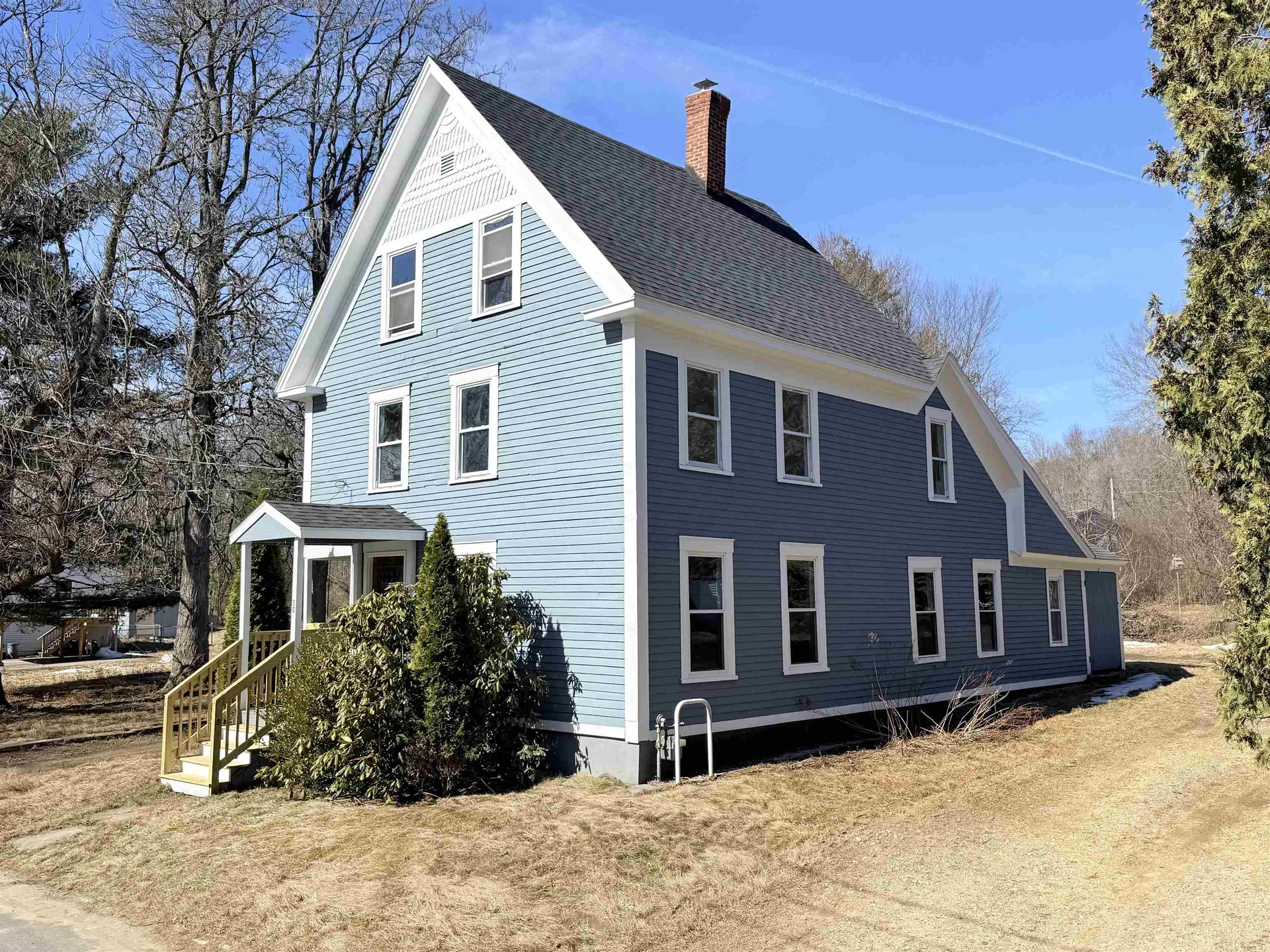 30 Sweatt Street Boscawen NH 03303