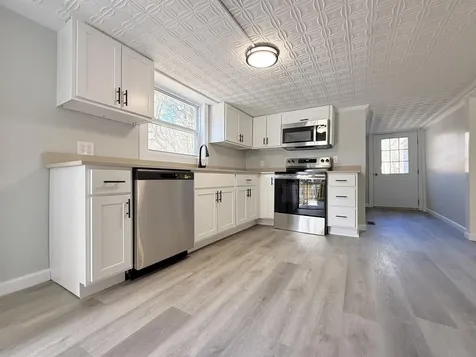 30 Sweatt Street Boscawen NH 03303