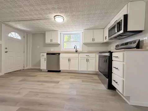 30 Sweatt Street Boscawen NH 03303