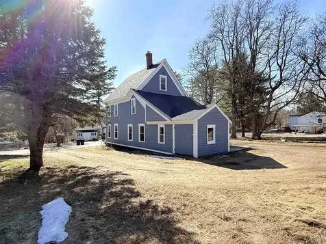 30 Sweatt Street Boscawen NH 03303