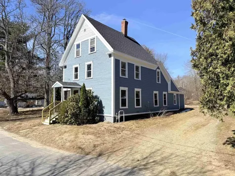 30 Sweatt Street Boscawen NH 03303