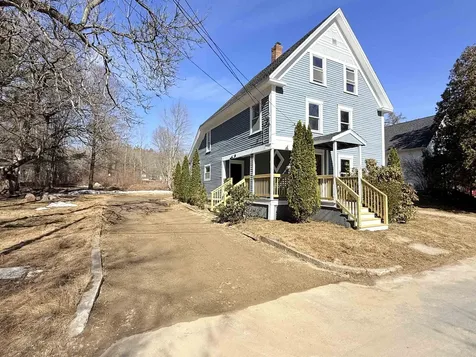 30 Sweatt Street Boscawen NH 03303