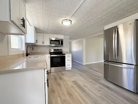30 Sweatt Street Boscawen NH 03303