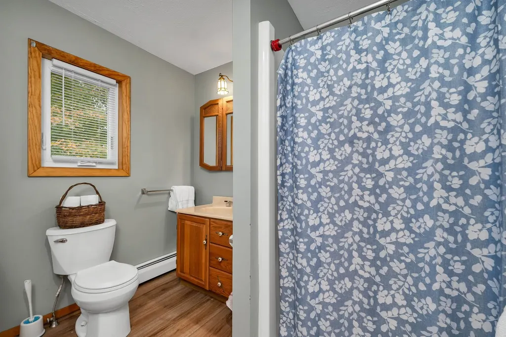 157 Georgetown Drive Barnstead NH 03225