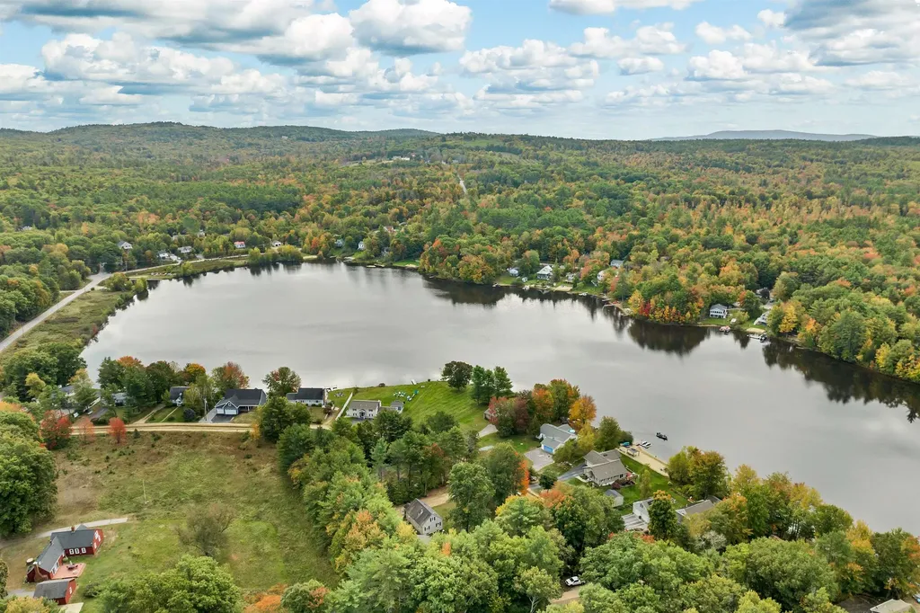 157 Georgetown Drive Barnstead NH 03225